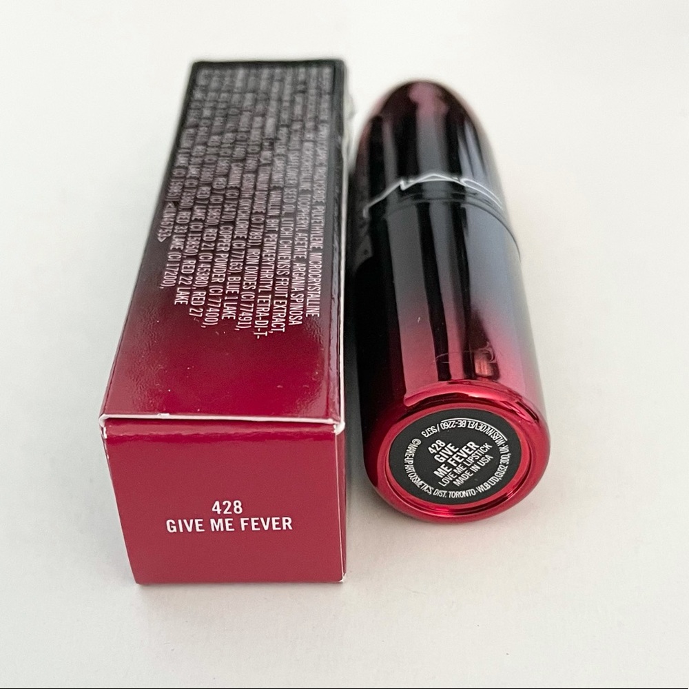 NWT MAC LOVE ME Lipstick-428 GIVE ME FEVER - Picture 8 of 8